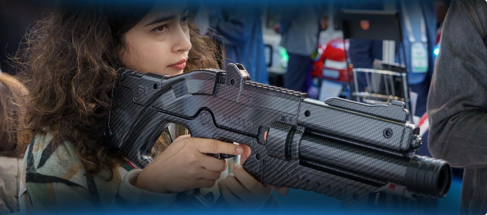 how_laser_tag_equipment_attracts_new_customers